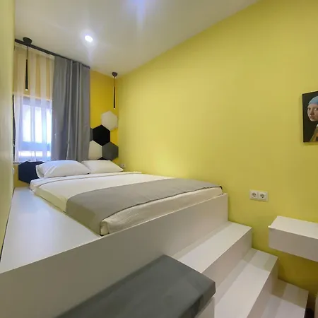 Old Town Dervish Daddy Hotel *